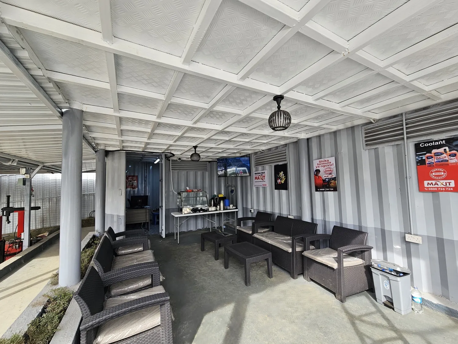 Customer Area at Smartlake Motors