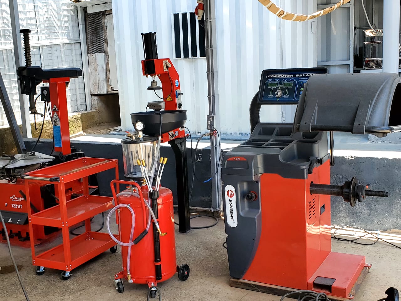 Tyre Service Centre at Smartlake Motors